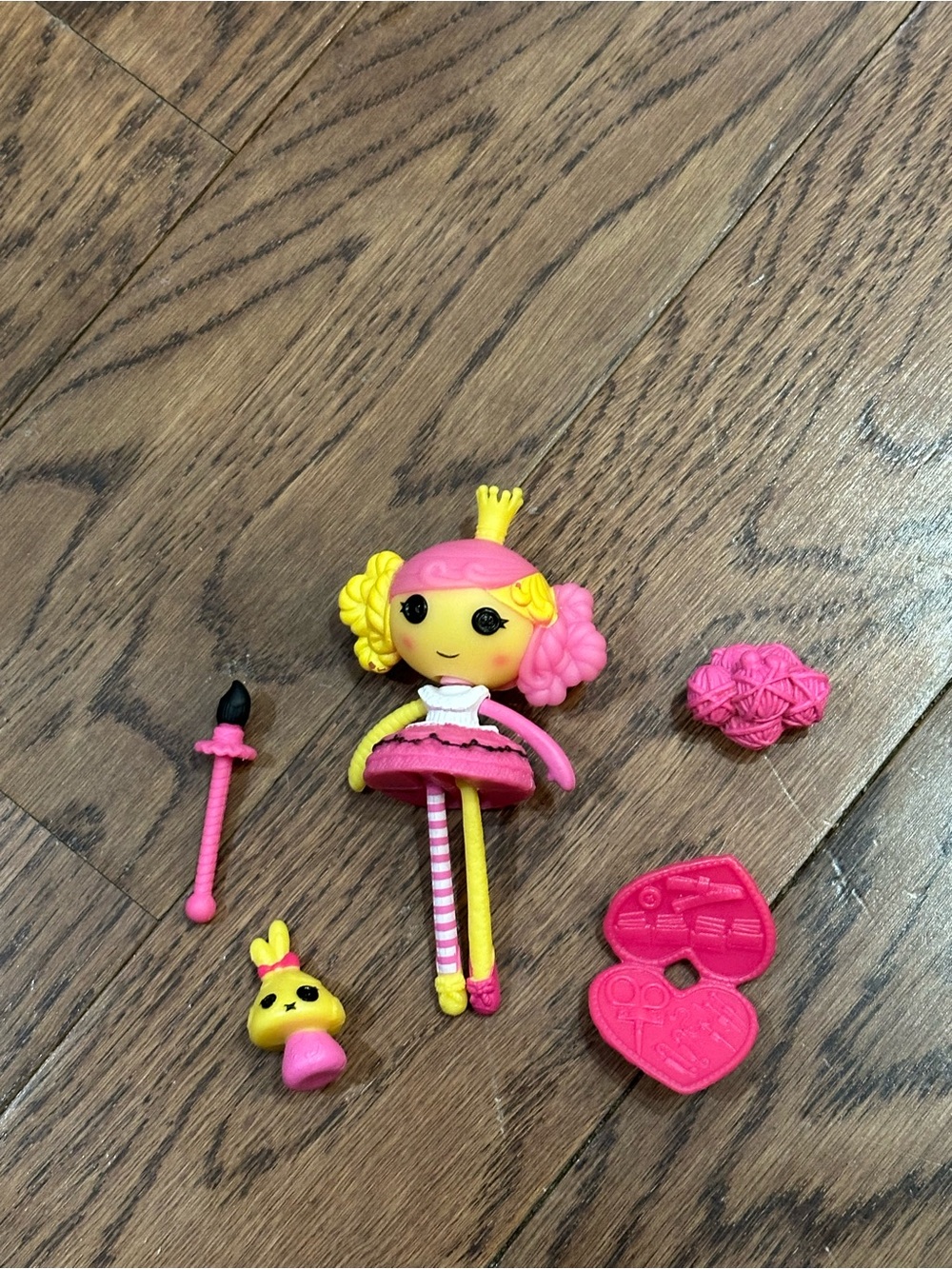 Lalaloopsy Mini Lala Oopsie Princess Juniper Doll & Accessories